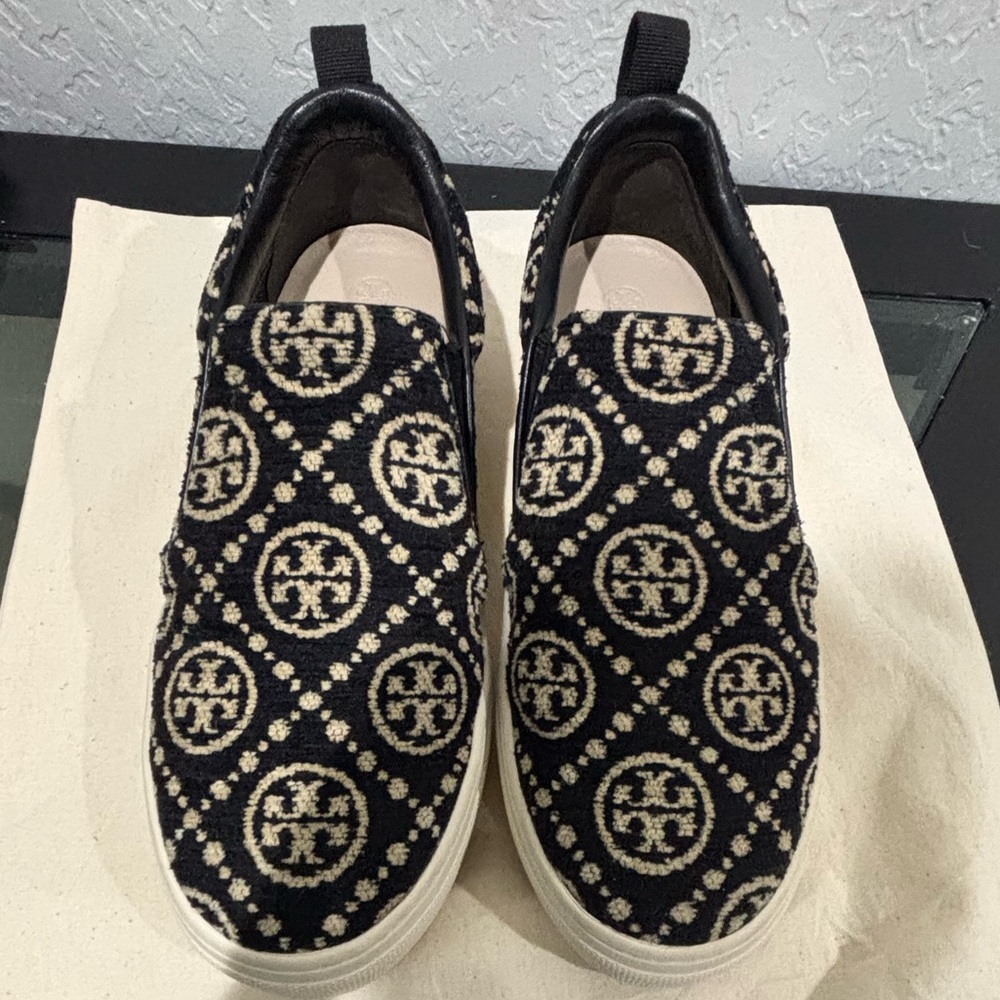 Tory Burch Black and Cream Slip-On Sneakers - Picture 8 of 13